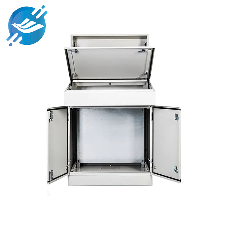 1. The cabinet materials of piano-type tilt control cabinets are usually divided into two types: cold plate and hot-dip galvanized plate.
2. Material thickness: Operation desk steel plate thickness: 2.0MM; Box steel plate thickness: 2.0MM; Door panel thickness: 1.5MM; Installation steel plate thickness: 2.5MM; Protection level: IP54, which can also be customized according to actual conditions.
3. Welded frame, easy to disassemble and assemble, strong and reliable structure
4. The overall color is white, which is more versatile and can also be customized.
5. The surface undergoes ten processes of oil removal, rust removal, surface conditioning, phosphating, cleaning and passivation. High temperature powder coating, environmentally friendly
6. Application fields: Power distribution cabinets are widely used and play an important role in manufacturing, industrial automation, water treatment, energy and electricity, chemicals and pharmaceuticals, food and beverages, environmental protection and other fields. It is also used in electric power, metallurgy, chemical industry, papermaking, environmental protection sewage treatment and other industries.
7. Hot-dip galvanized sheet material is more environmentally friendly and more durable. It can effectively prevent corrosion of metal sheets, and the surface is smooth and easy to clean, which is more in line with hygienic requirements.
8. Assemble finished products for shipment
9. Cold plate materials are relatively cheap, have high material hardness, and have good impact resistance and durability. It is easy to process into complex shapes and is often used in power distribution cabinets with special needs.
10. Accept OEM and ODM