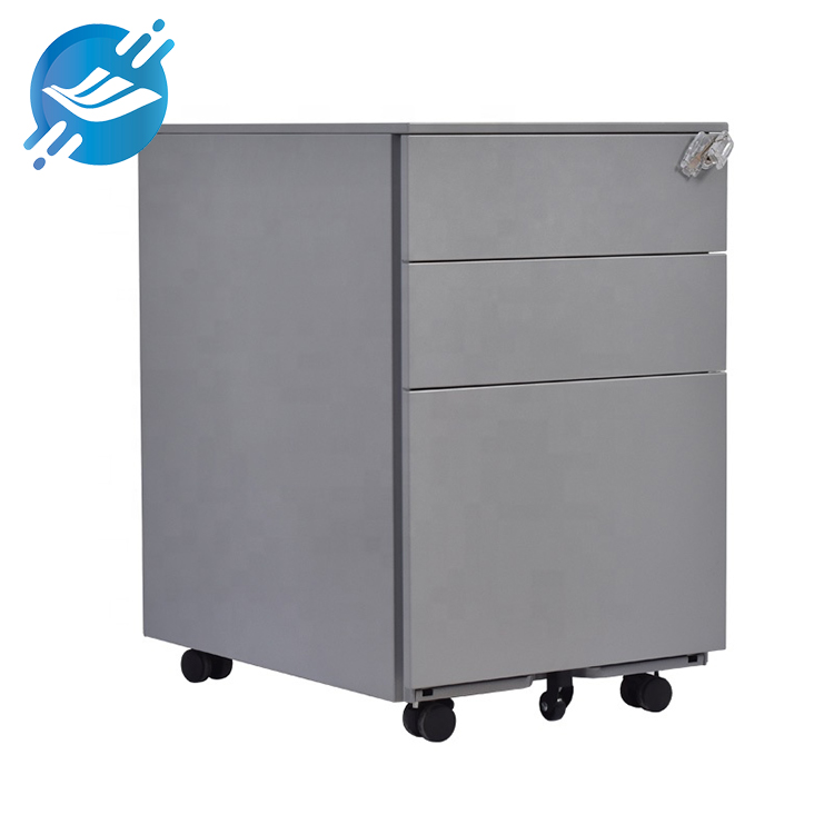 1.Easy to move: Equipped with high-quality pulleys at the bottom, it is easy to move without the effort of moving the cabinet.
2.Solid sheet metal structure: Made of high-quality sheet metal to ensure the durability and stability of the cabinet.
3.Safety lock design: With a safety lock function to ensure the privacy and security of stored items.
4.Multi-layer drawers: The three-drawer design provides ample storage space for documents or office supplies.
5.Customizable size: Supports customization of different sizes according to office needs to meet various space requirements.