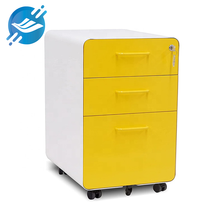 1.Heavy-duty cold-rolled steel construction for durability.

2.Black powder-coated finish for a sleek, professional appearance.

3.Lockable design for secure storage of sensitive documents.

4.Three spacious drawers with smooth sliding mechanisms.

5.Equipped with wheels for easy mobility in office spaces.