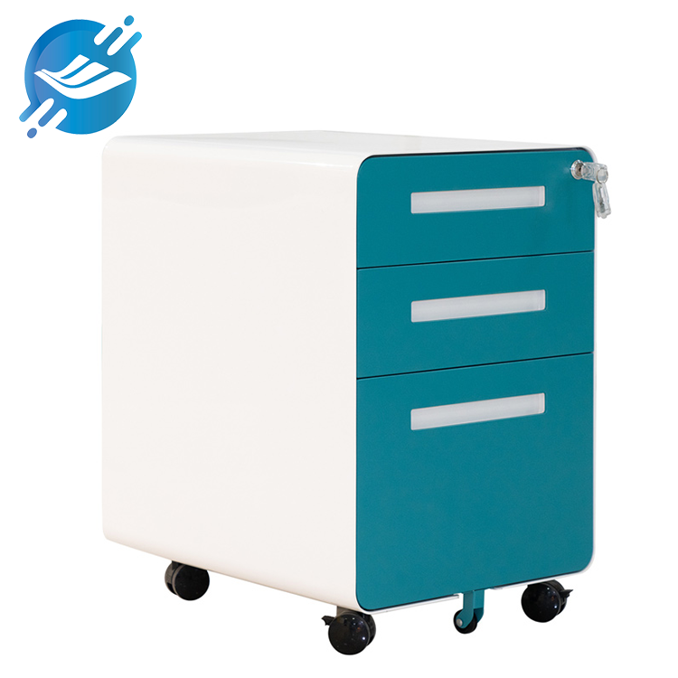 1.Heavy-duty cold-rolled steel construction for durability.

2.Black powder-coated finish for a sleek, professional appearance.

3.Lockable design for secure storage of sensitive documents.

4.Three spacious drawers with smooth sliding mechanisms.

5.Equipped with wheels for easy mobility in office spaces.